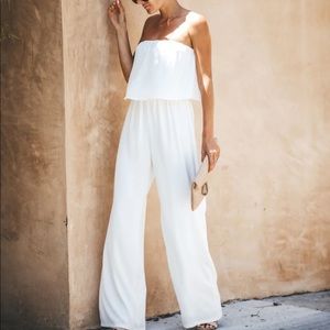 VICI strapless white crepe jumpsuit. NEVER worn. Like new! Perfect for summer.